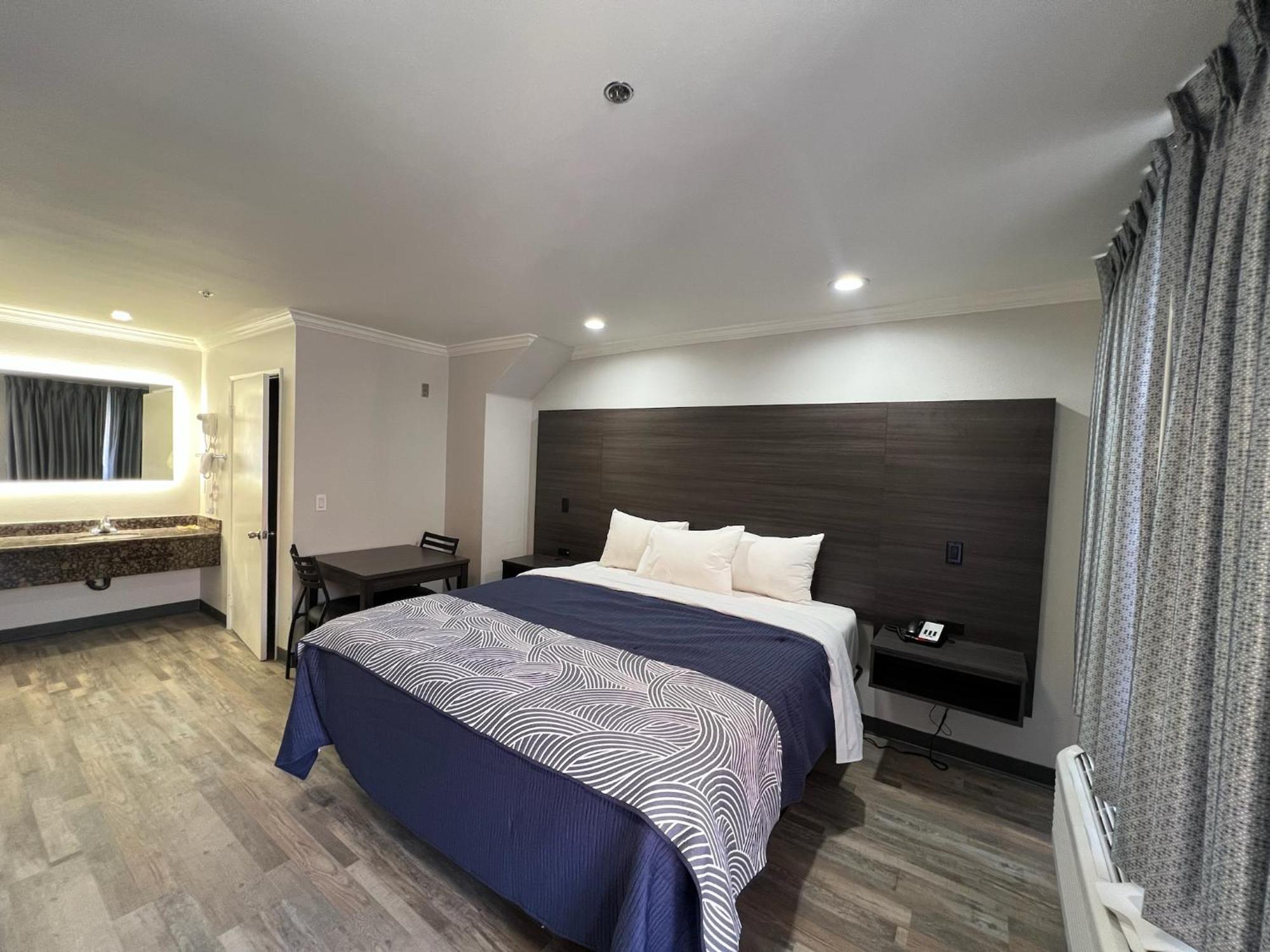 Cloud 9 Lax Motel Inglewood