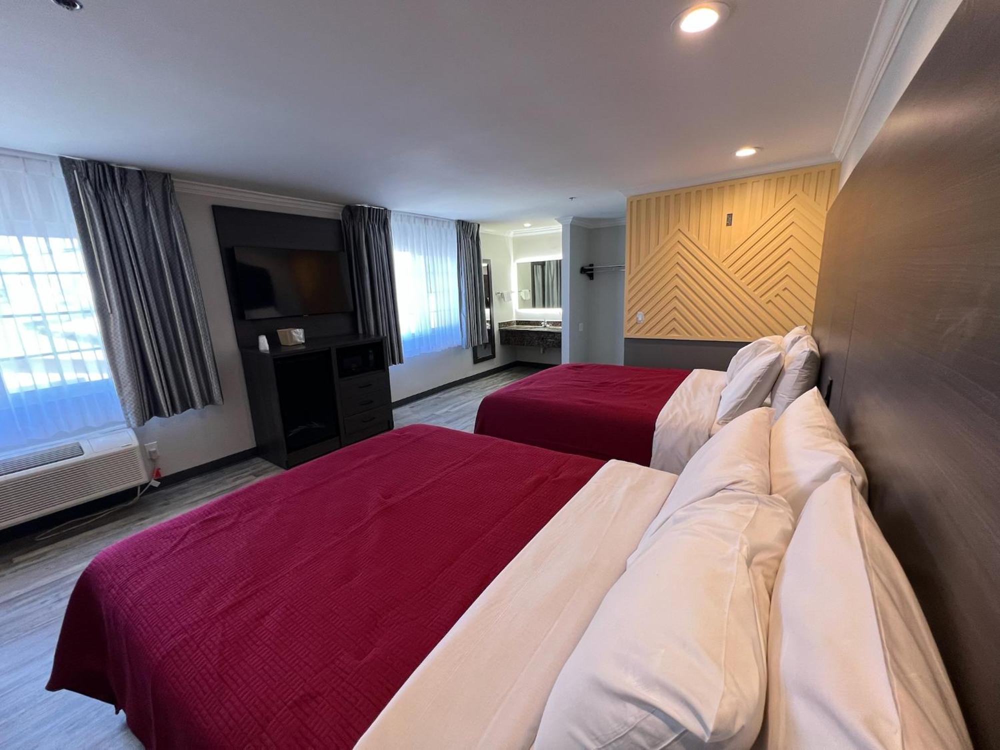 Cloud 9 Lax Motel